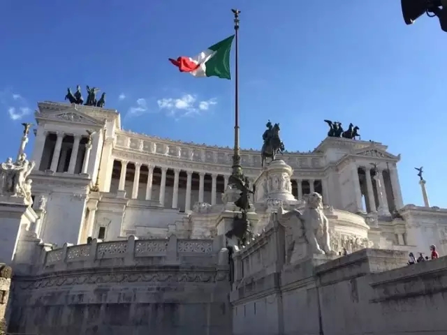 意大利罗马政府为梁相斌油画在意国家美术馆展