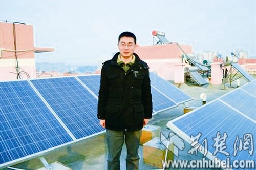 武汉一男子欲在自家屋顶建发电站 电用不完卖