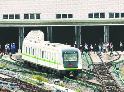 武汉地铁4号线小清新试跑 计划9月载重试跑