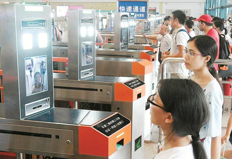 武汉火车刷脸进站:犯罪嫌疑人一露脸就露馅!(图