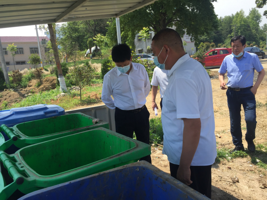 朱冬明调研红安城乡垃圾治理工作:红安经验值得总结推广
