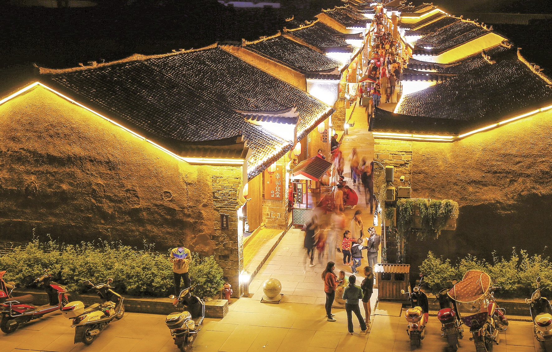 郧西茫茫深山中,有一座历经战火仍保存完好的上津古城