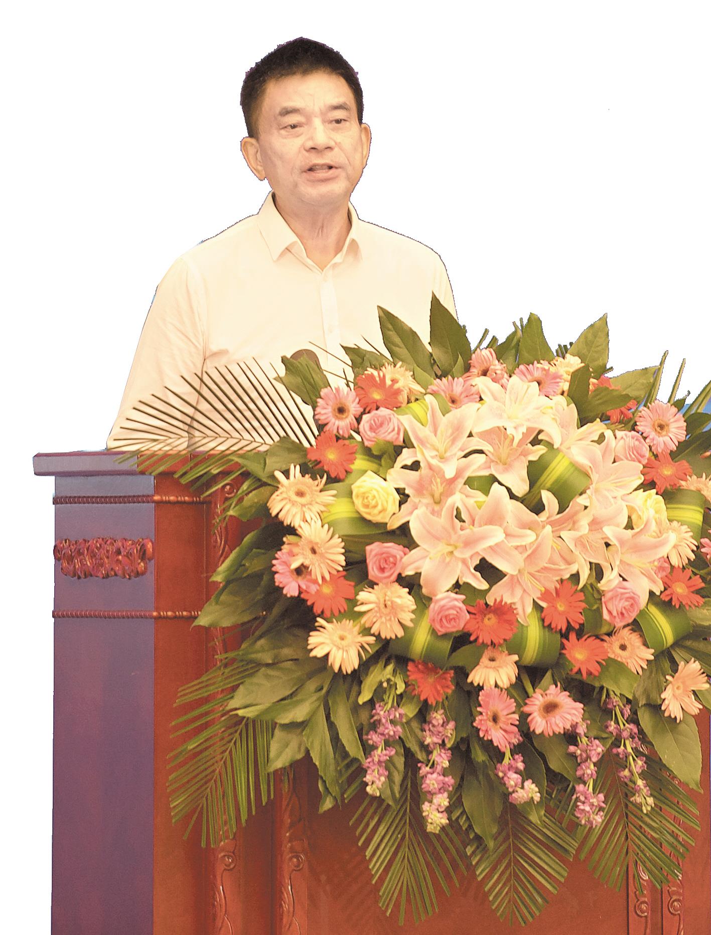 新希望集团董事长刘永好:湖北经济恢复成效令人瞩目