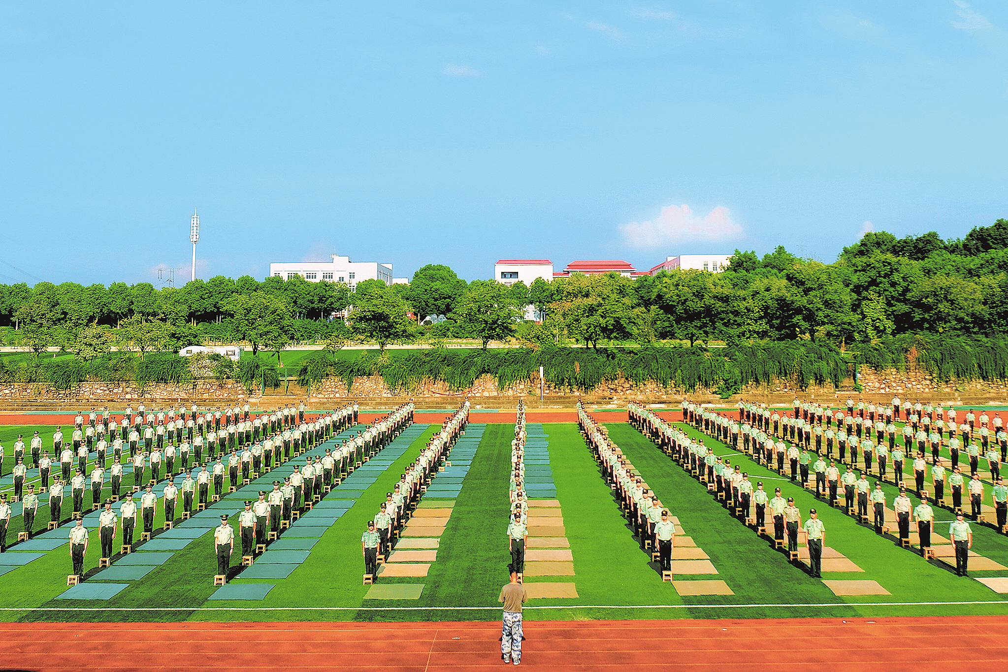 武昌职业学院士官学校图片