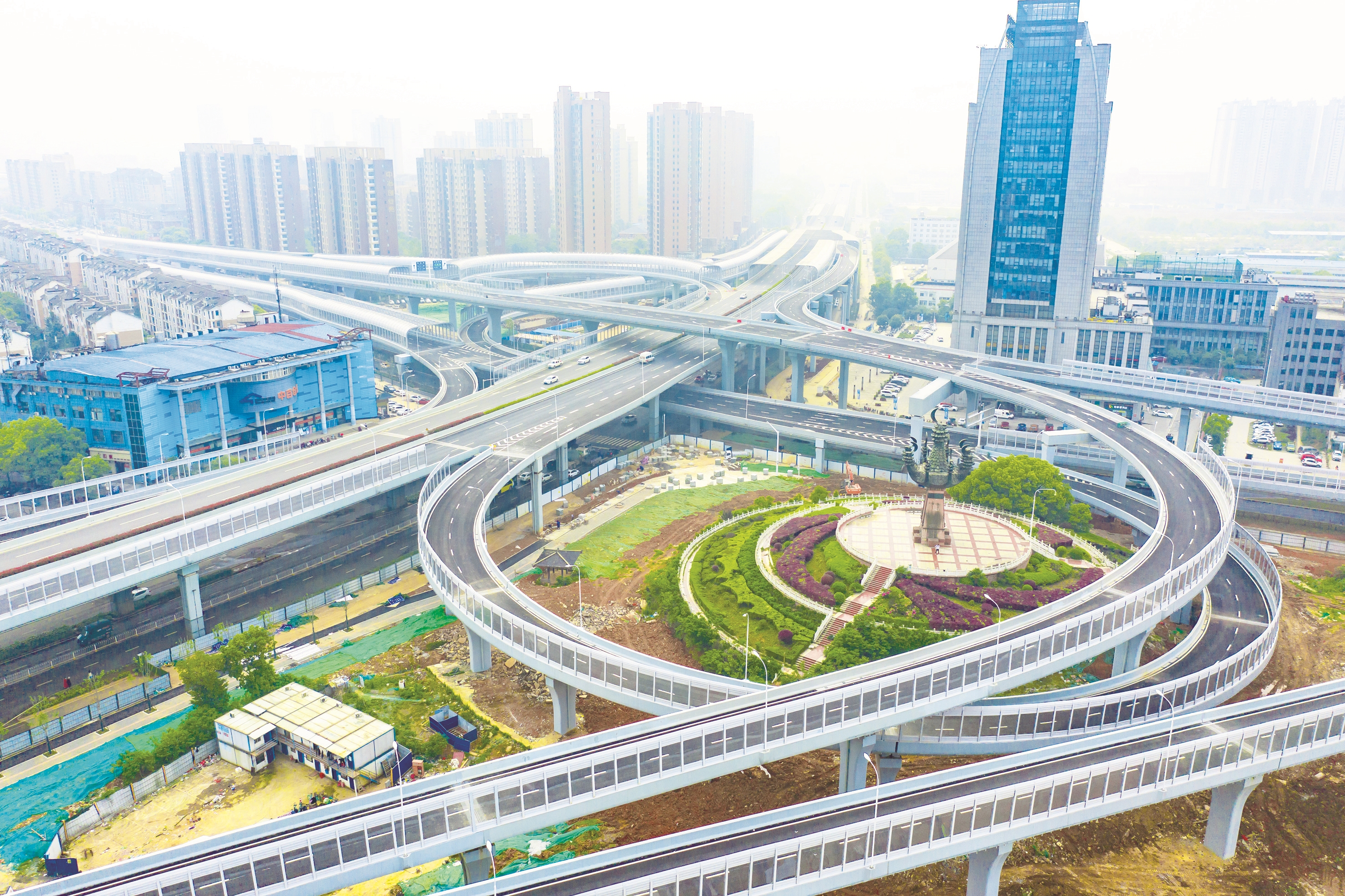 光谷大道高新六路立交互通在即8字环抱九凤台