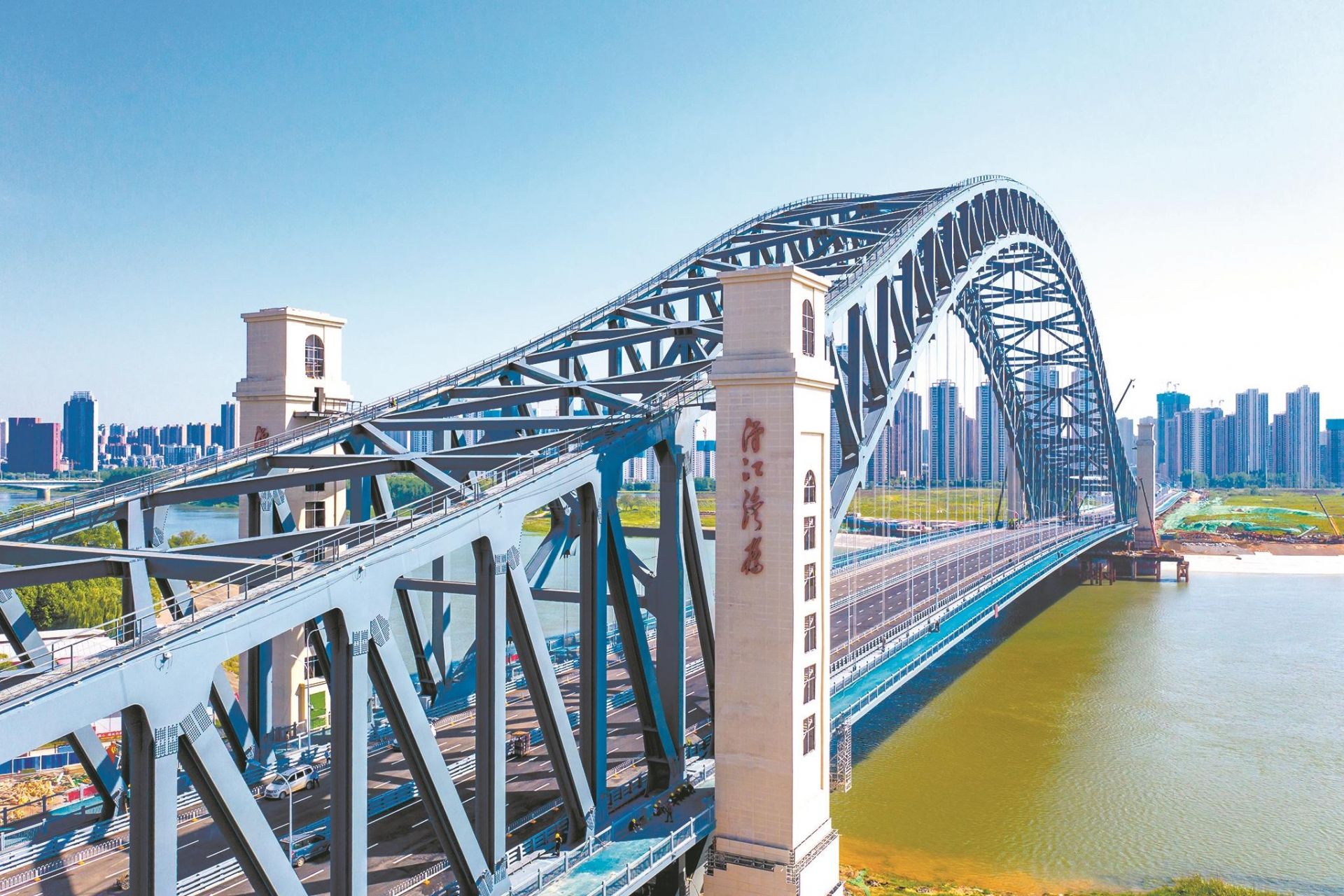 建桥之都再增两座跨江大桥