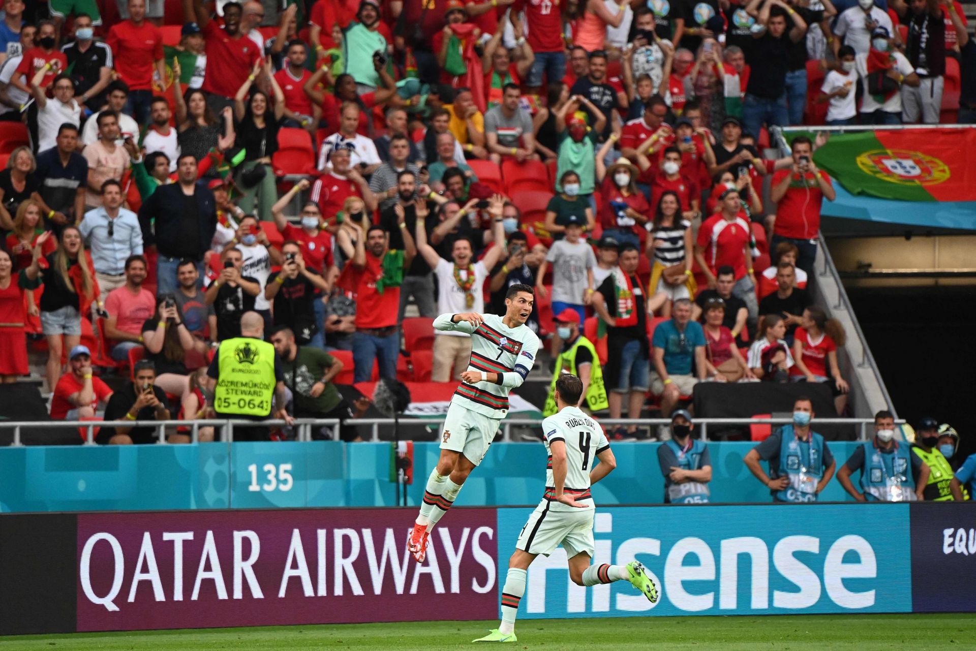 2020欧洲杯:葡萄牙3:0匈牙利 c罗加冕历史射手王