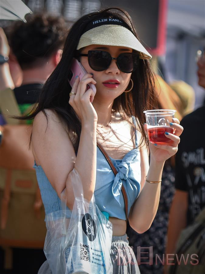 清涼夏日,美女如雲-荊楚網-湖北日報網