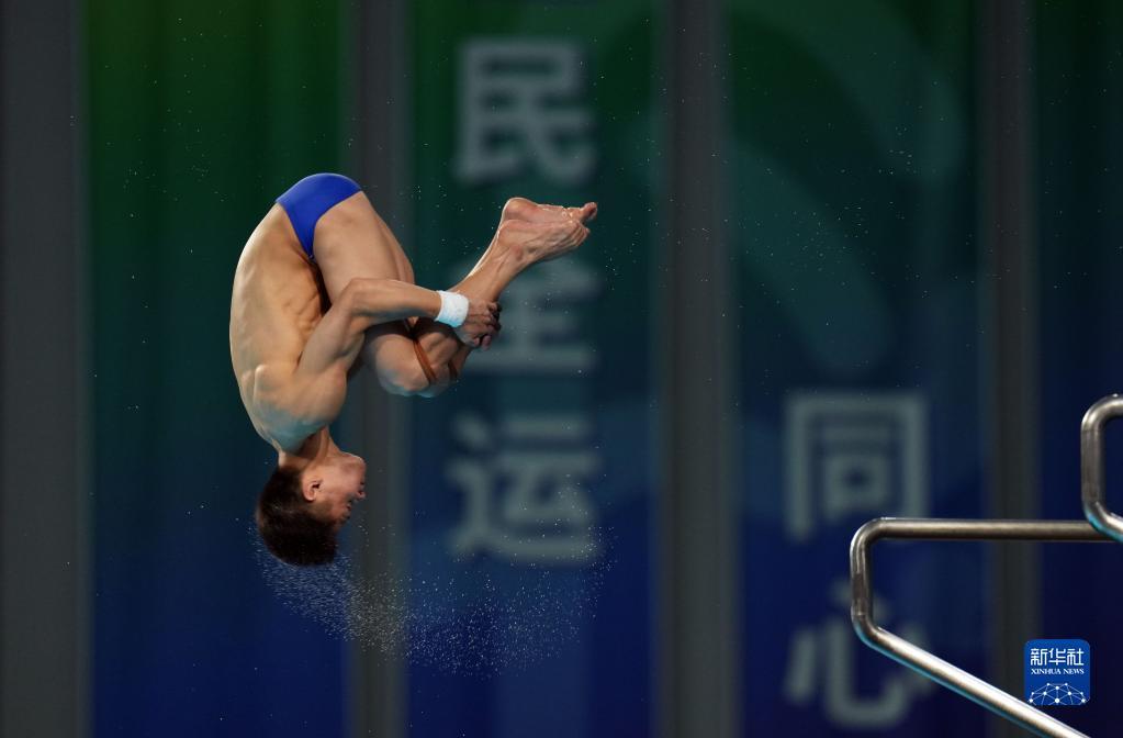 男子跳水决赛图片