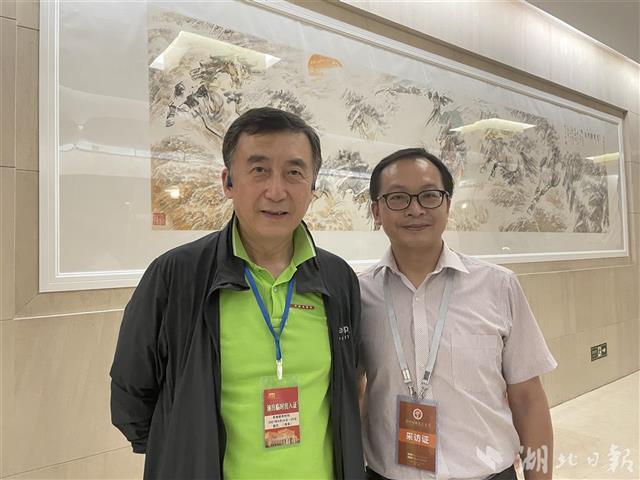 "让京剧更时尚好看"——访著名导演黄定山