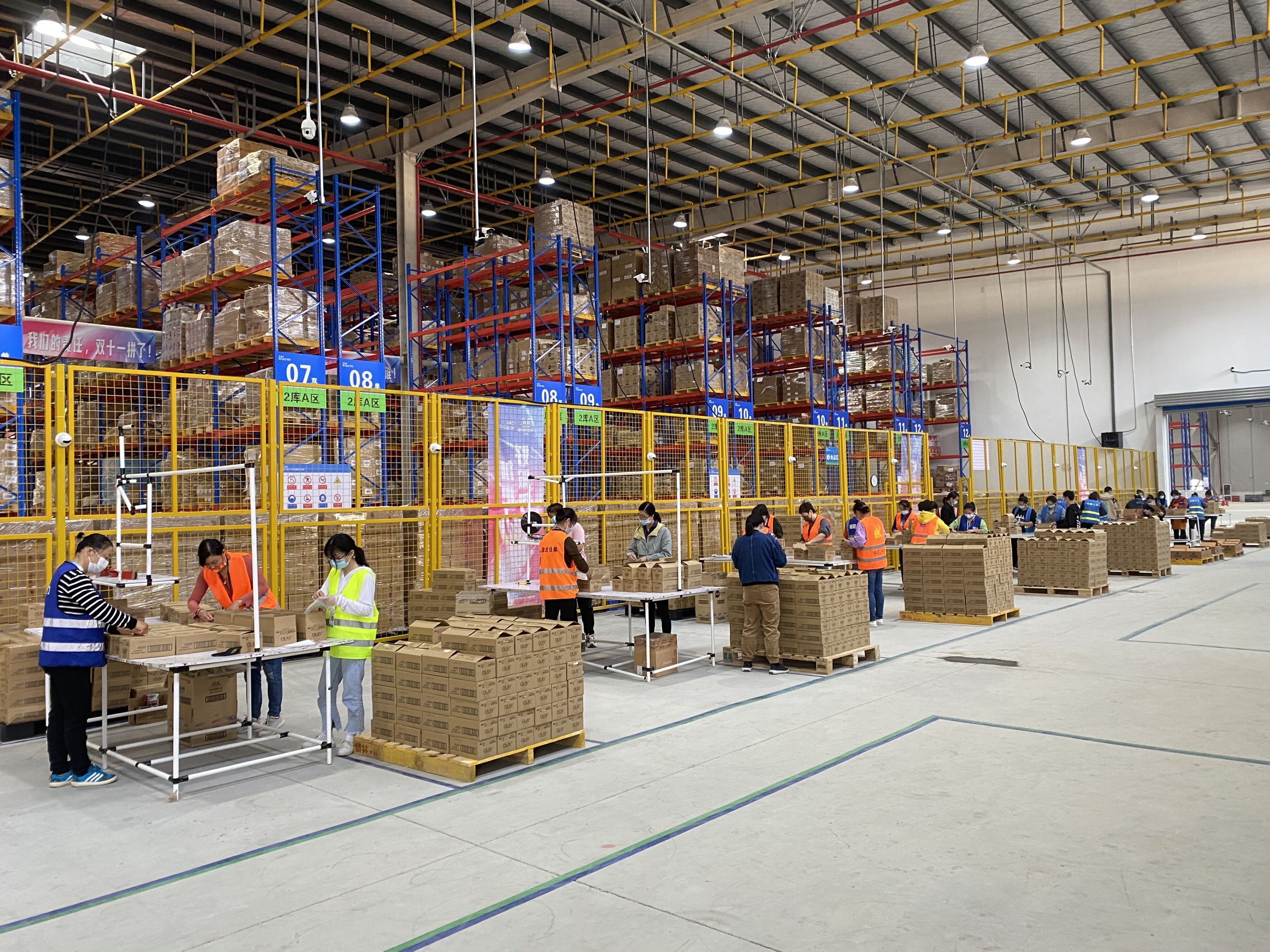 备战双十一菜鸟保税新仓在汉开仓