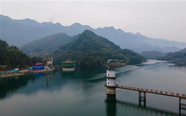 恩施车坝河水库引水工程118公里隧洞全线贯通