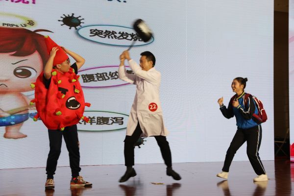演小品,唱山歌,医生想把科普讲得更通俗