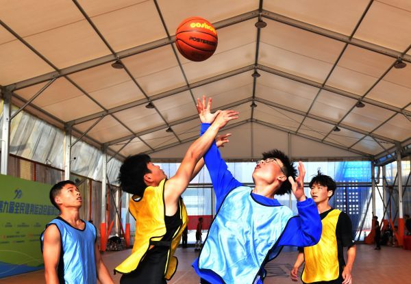 武汉全民健身运动会篮球赛,一场属于年轻人的快乐
