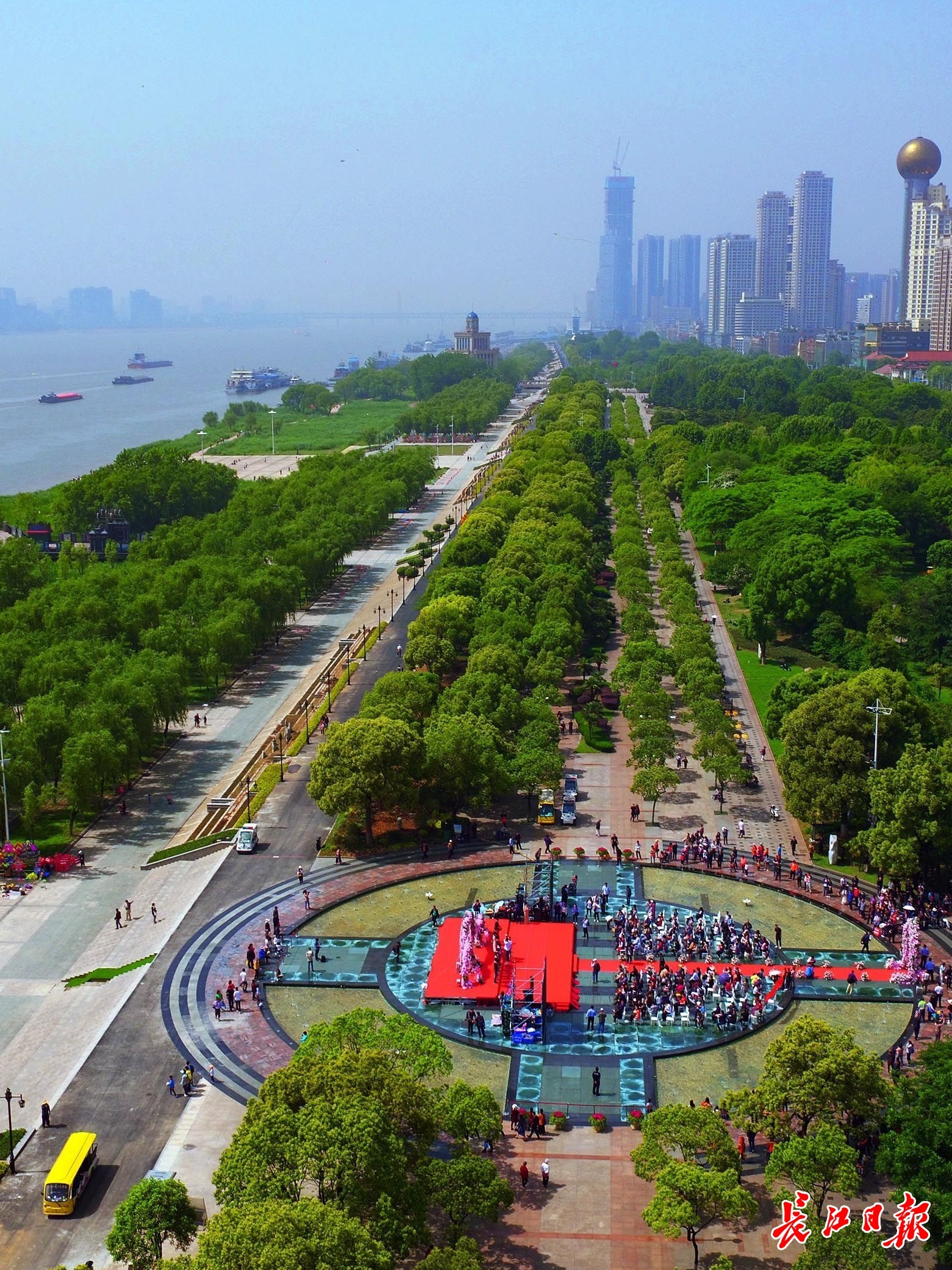 洪山江滩八铺街堤江滩开园后,三环线内江滩将贯通