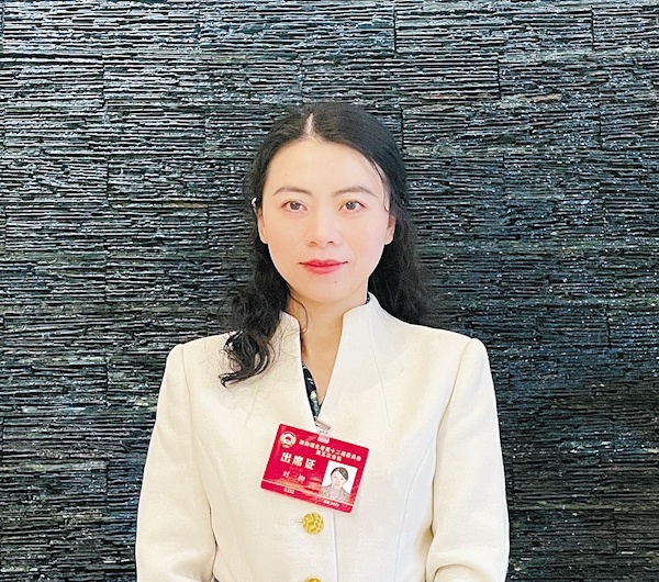 省政协委员、荆州市荆州区科学技术局局长刘柳—— 坚持创新引领 打造融合示范-荆楚网-湖北日报网