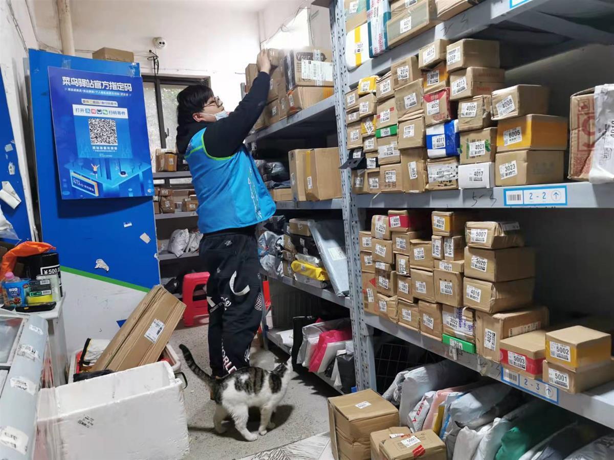 菜鸟驿站春节不打烊