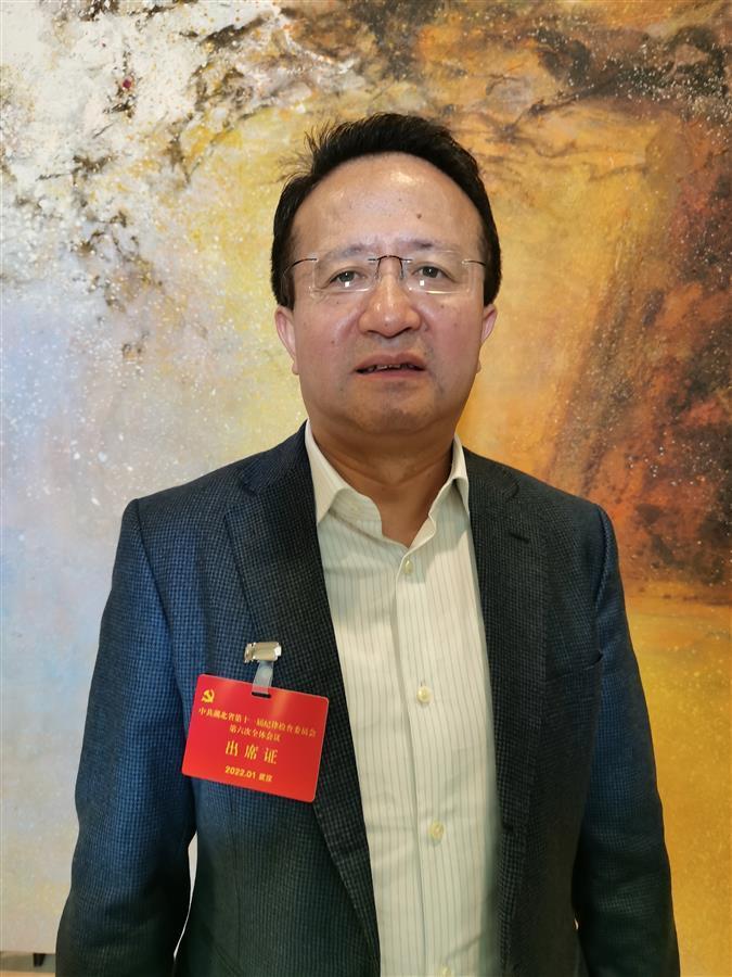 对此,襄阳市委常委,市纪委书记,市监委主任余世明表示,党中央把一体