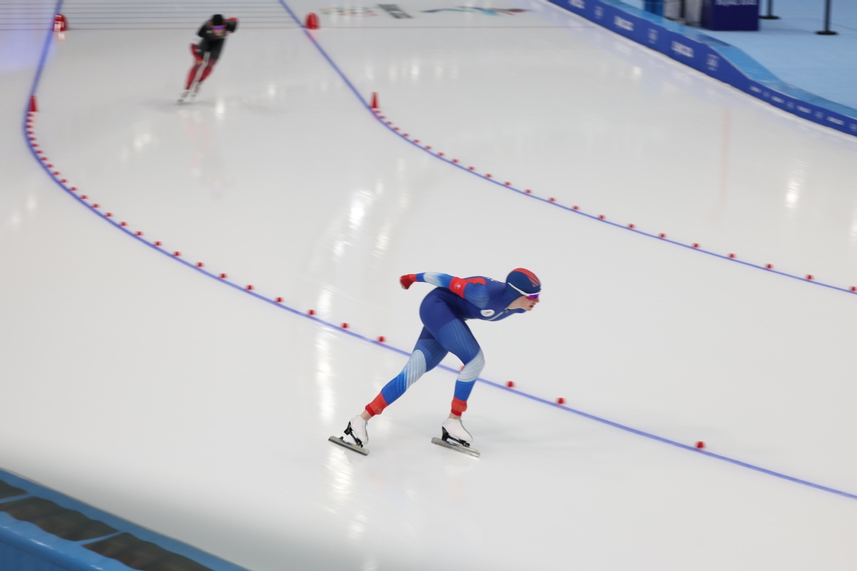 速度滑冰女子3000米决赛赛况