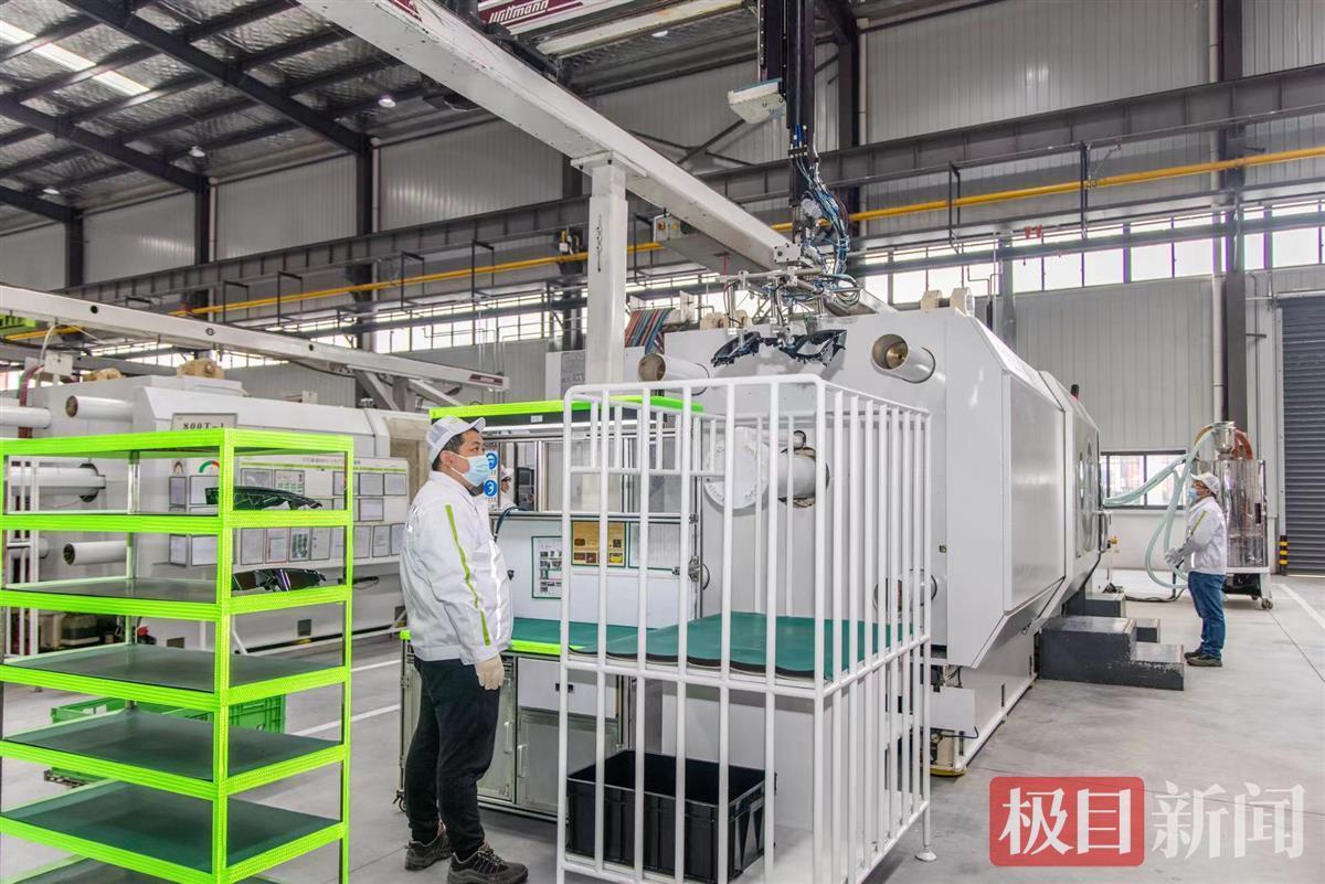 马建剑介绍说,法雷奥照明系统中国区已明确把武汉工厂作为电动汽车