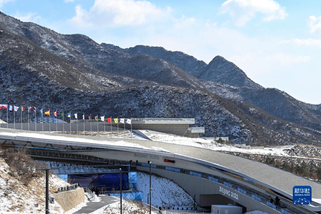 新華社記者 賀長山 攝當日,北京2022年冬奧會四人雪車比賽在國家雪車