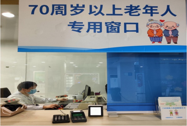 专用窗口导诊服务同济天佑老年友善模式频出新招