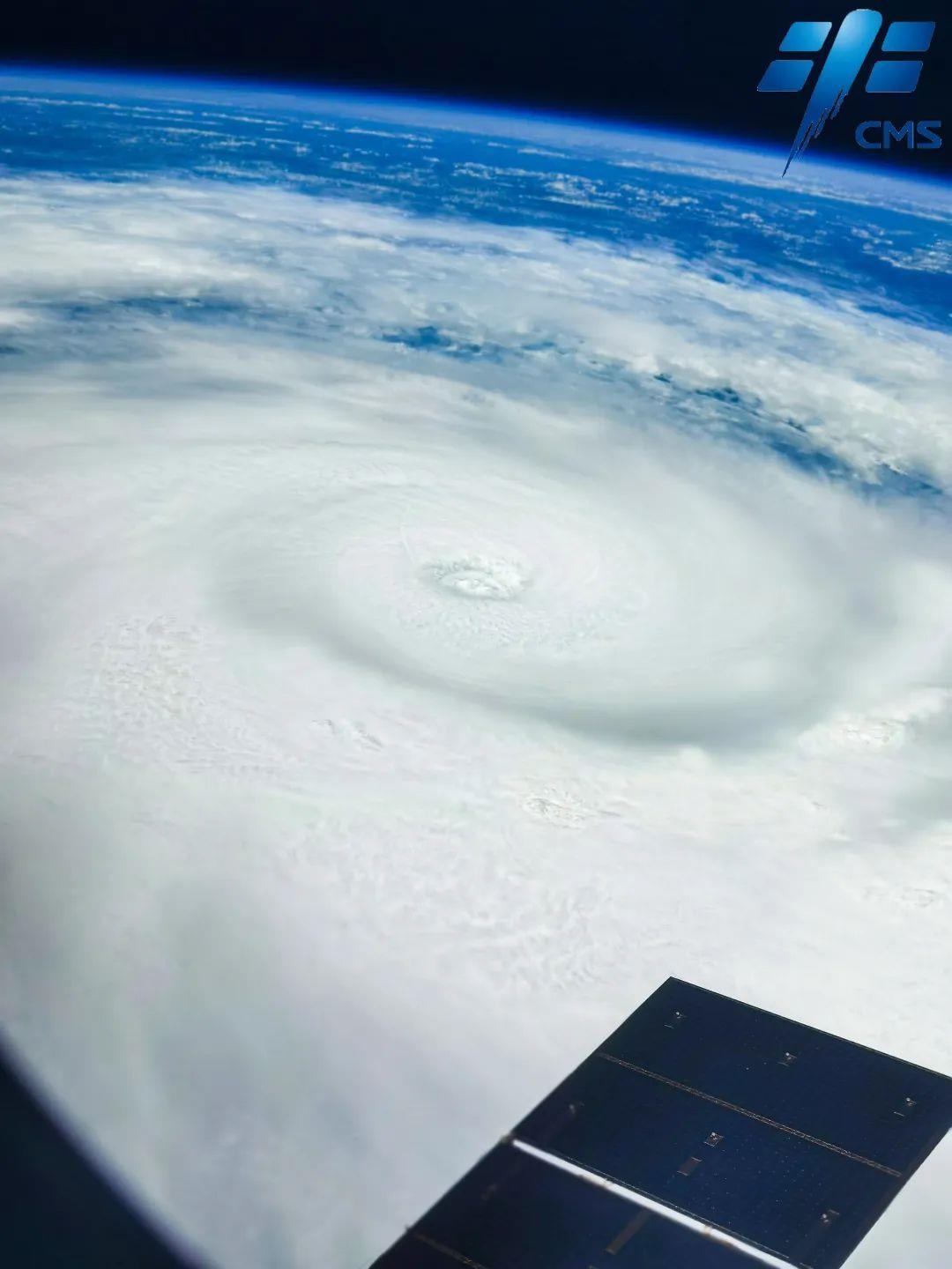 眺望地球:今天是第53个"世界地球日",让我们随着神舟十三号航天员乘组