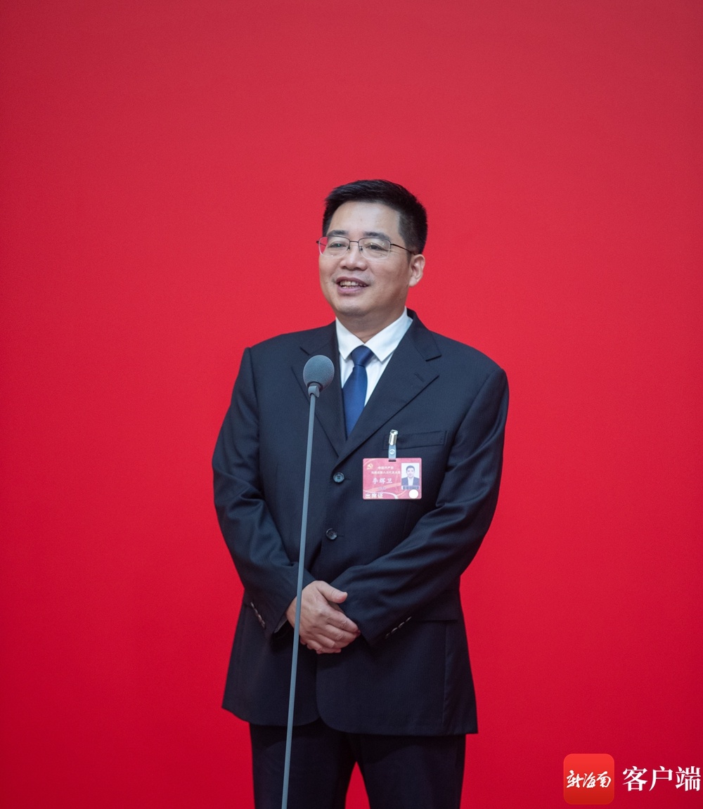 党代表通道李辉卫海南将重点擦亮三张旅游文化名片