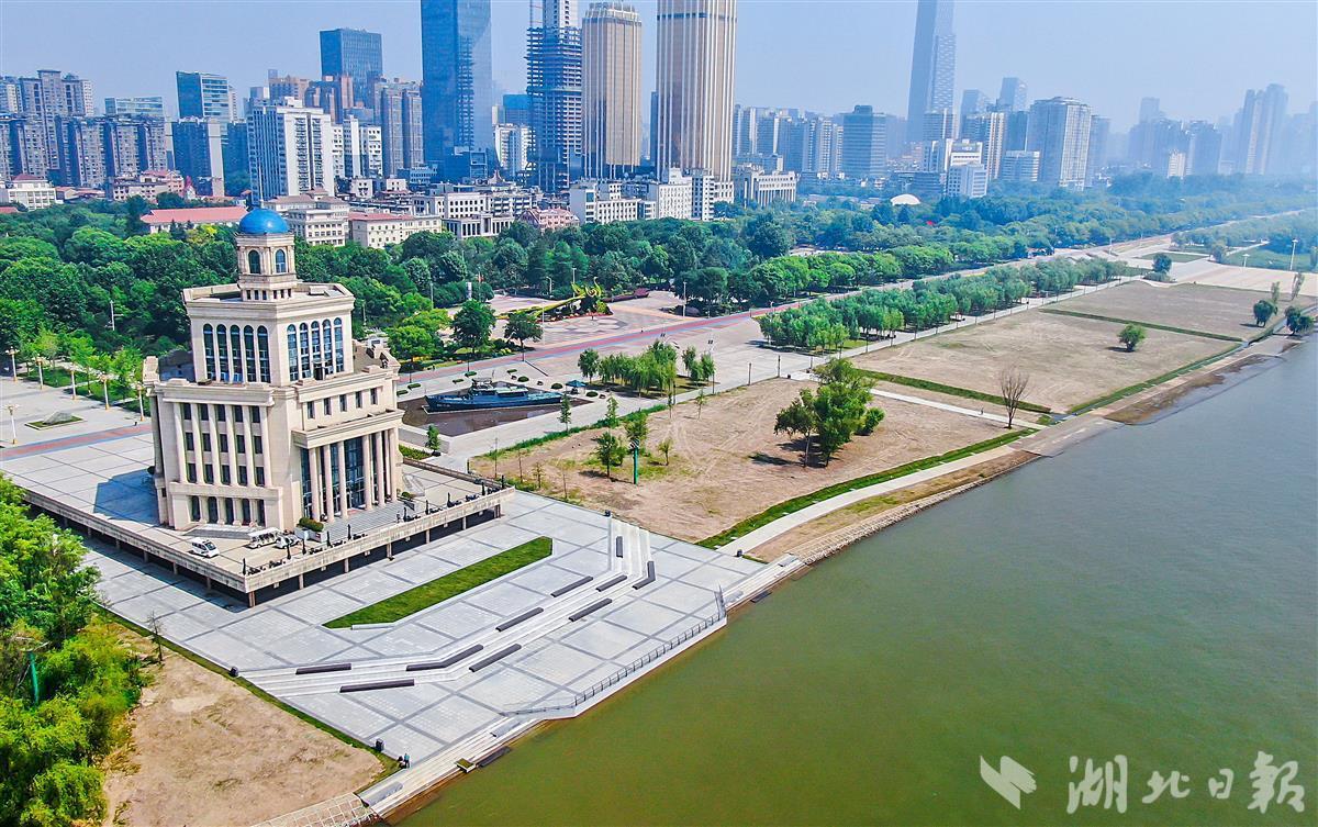 汉口江滩向"芦苇荡"要亲水平台-荆楚网-湖北日报网