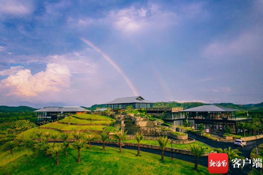 海南乡村振兴网喜禾农场线下专区正式揭牌