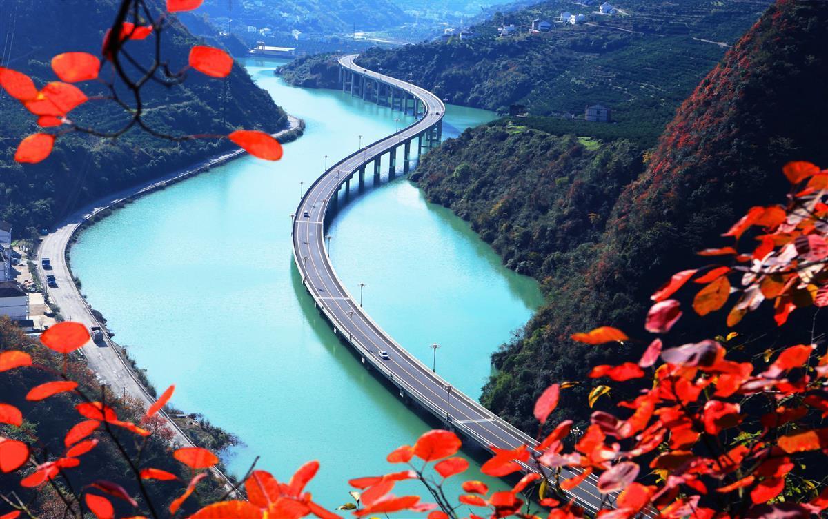 这条神仙高铁开通兴山秘境美景藏不住了