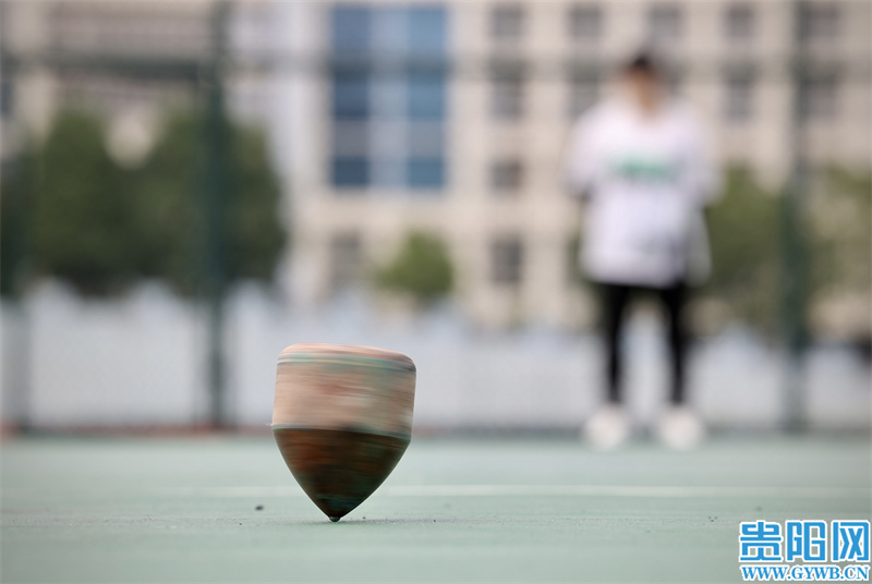 图击| 贵阳市第十一届少数民族传统体育运动会陀螺比赛-荆楚网-湖北日