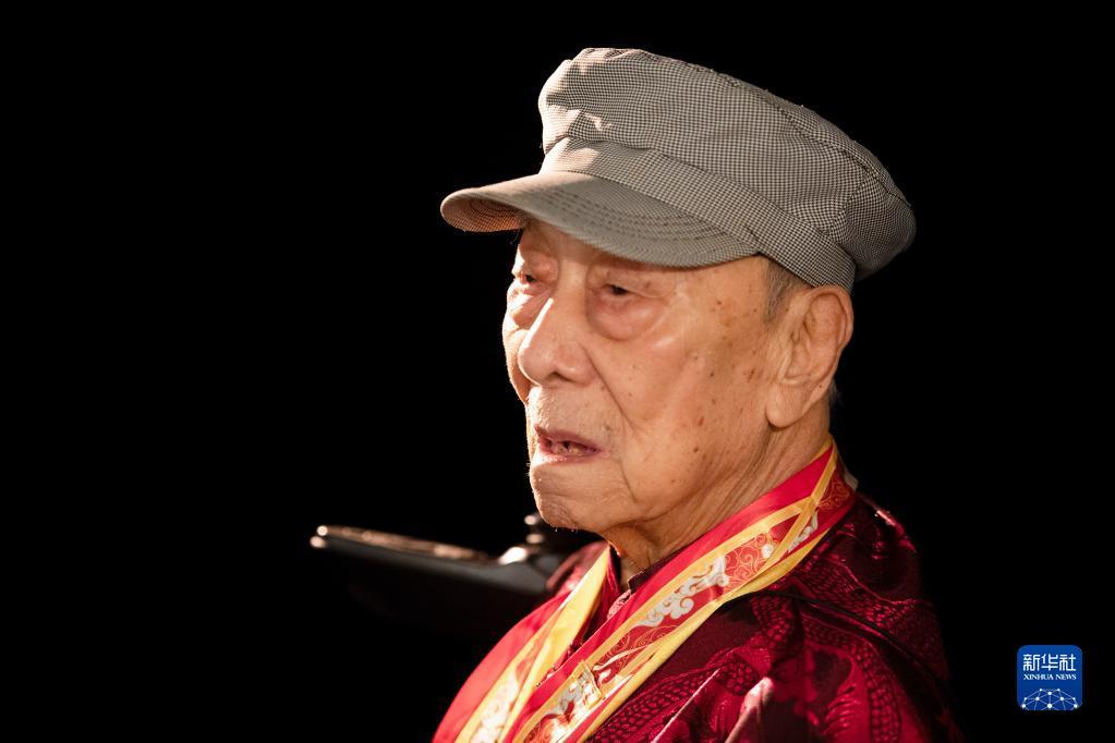 韩宝仁,河北深州人,1922年生,1940年加入八路军的回民支队,曾参加高纪