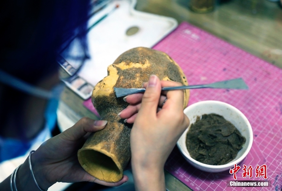 图片故事探访资中中型杖头木偶制作工艺