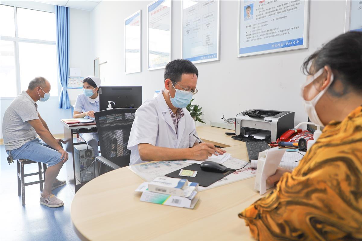 孝感一医院脑心健康管理护理门诊开诊