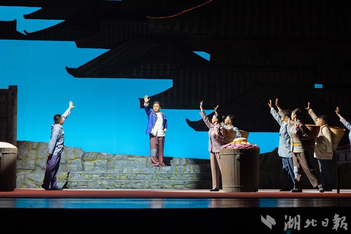 三年磨一剑 南剧《本色》惊艳北京梅兰芳大剧院-荆楚网-湖北日报网