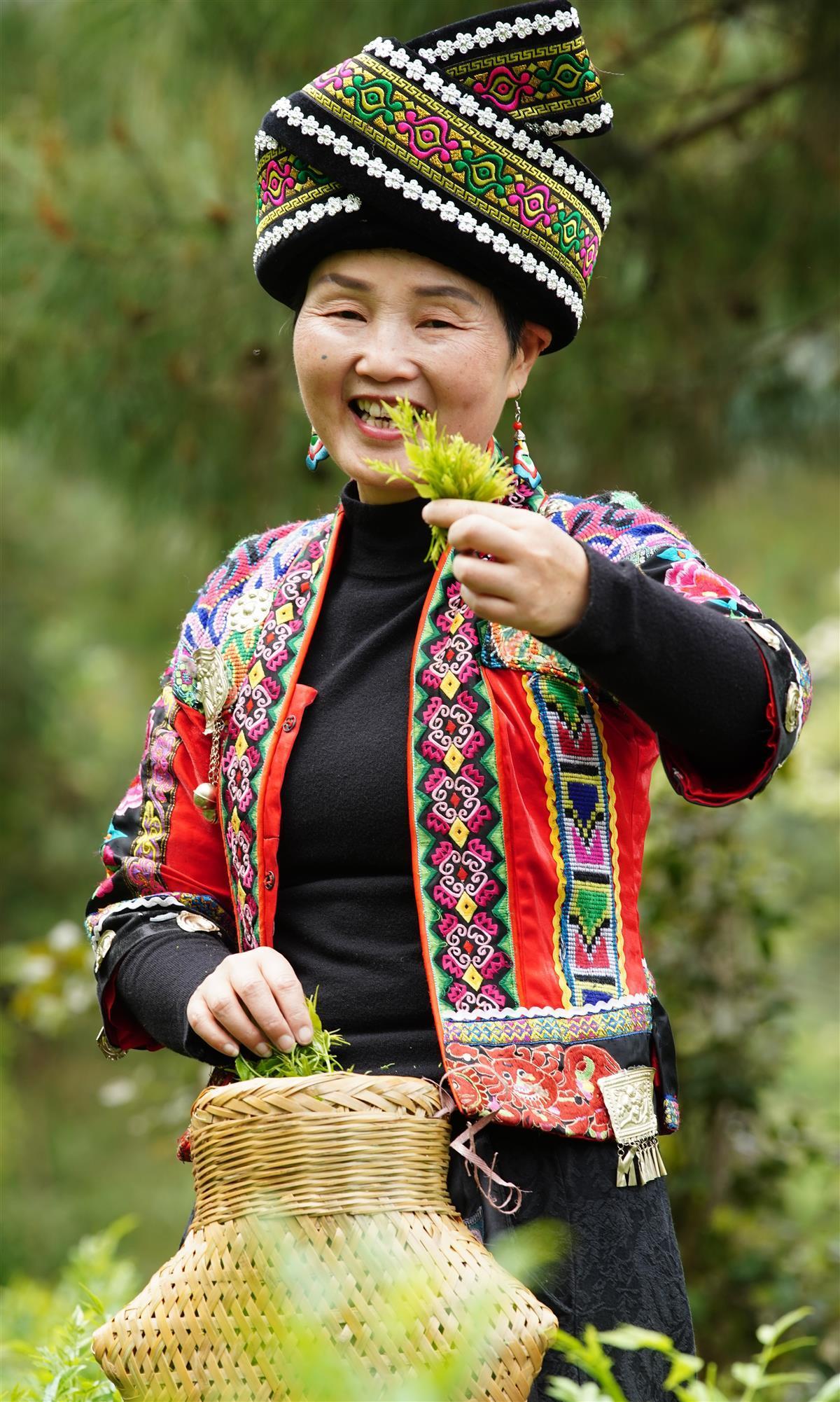 快来一起寻找最美巾帼笑脸