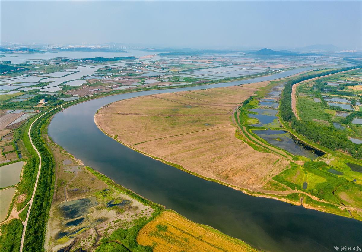 "黑水河"变景观河