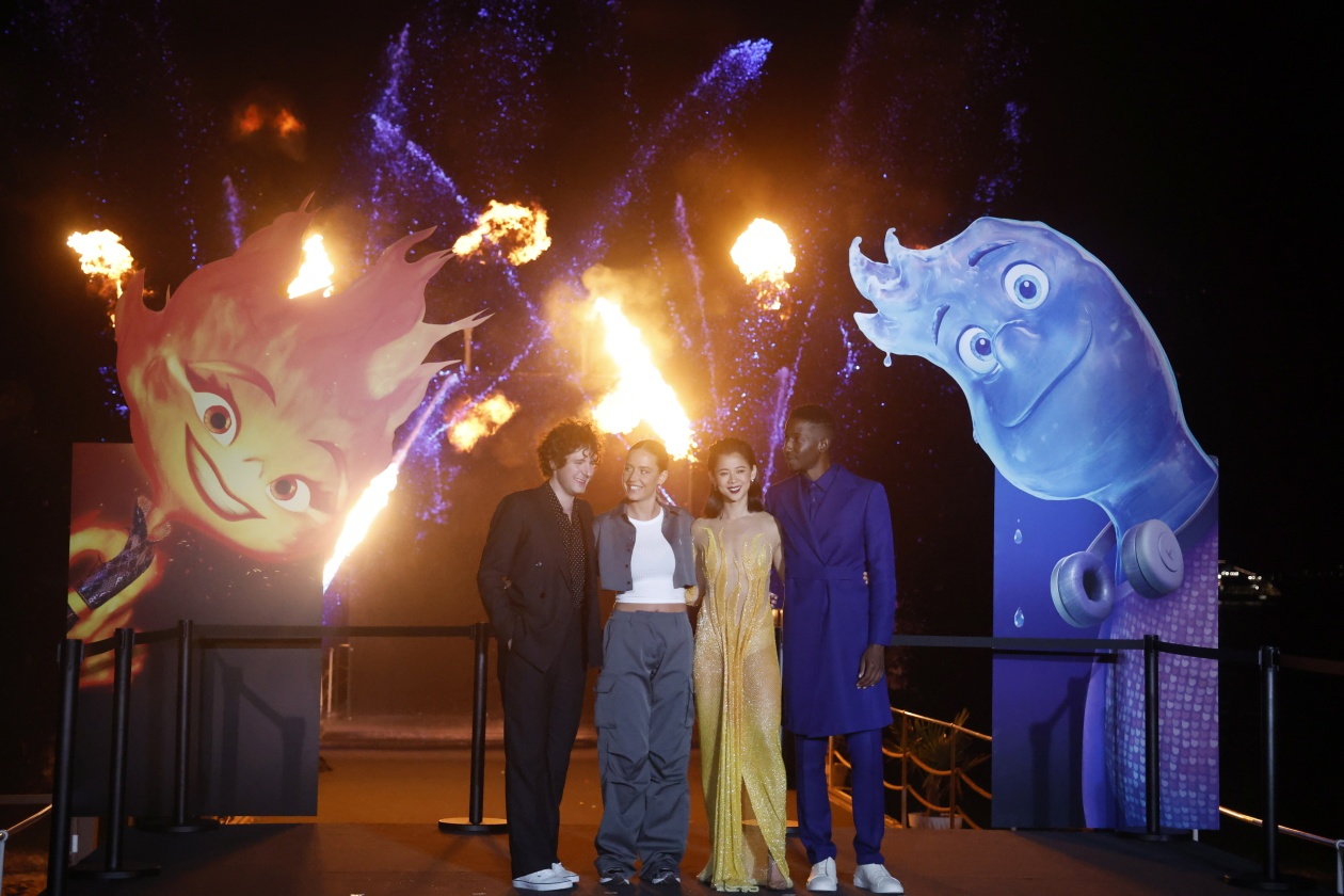 火女爱水男皮克斯新作就这