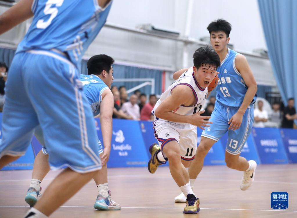 篮球全国u17联赛广东省体校宏远队晋级四强