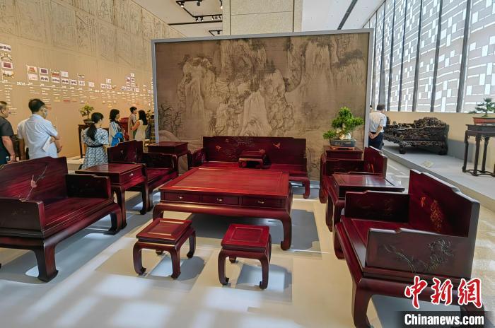 心传古典家具艺术展在京举行展现中国木作技艺之美