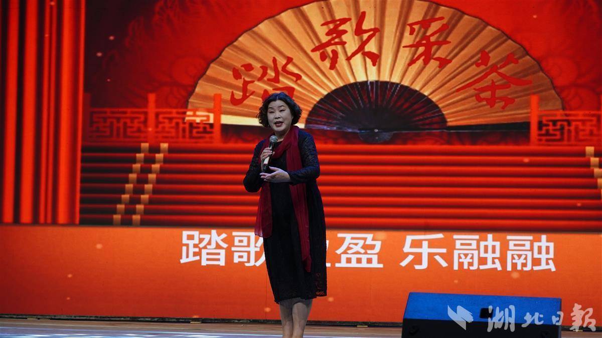 湖北日报讯(记者鲁腾,通讯员龙炳洁,田华,张敏)7月16日,"趣恩施 嗨一