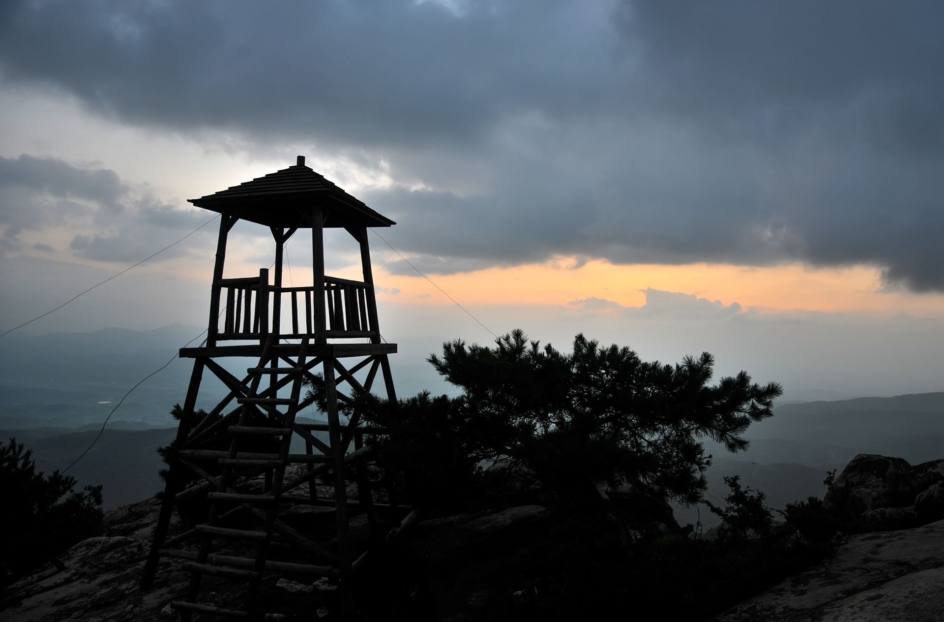 紅安老君山:無限風光在險峰-荊楚網-湖北日報網