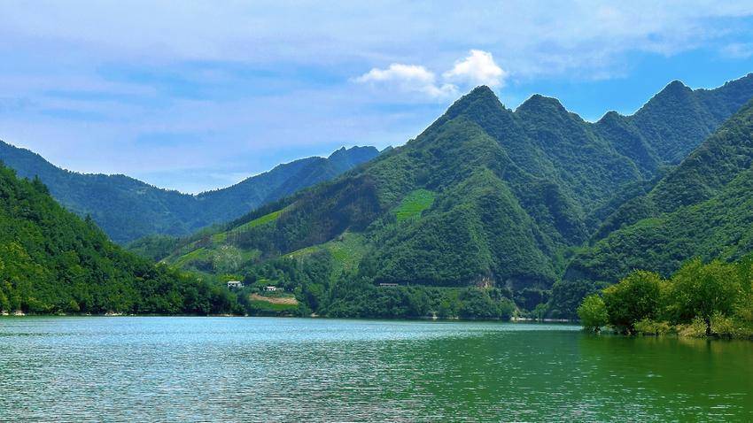 保康青山绿水原生态美丽乡村如画来