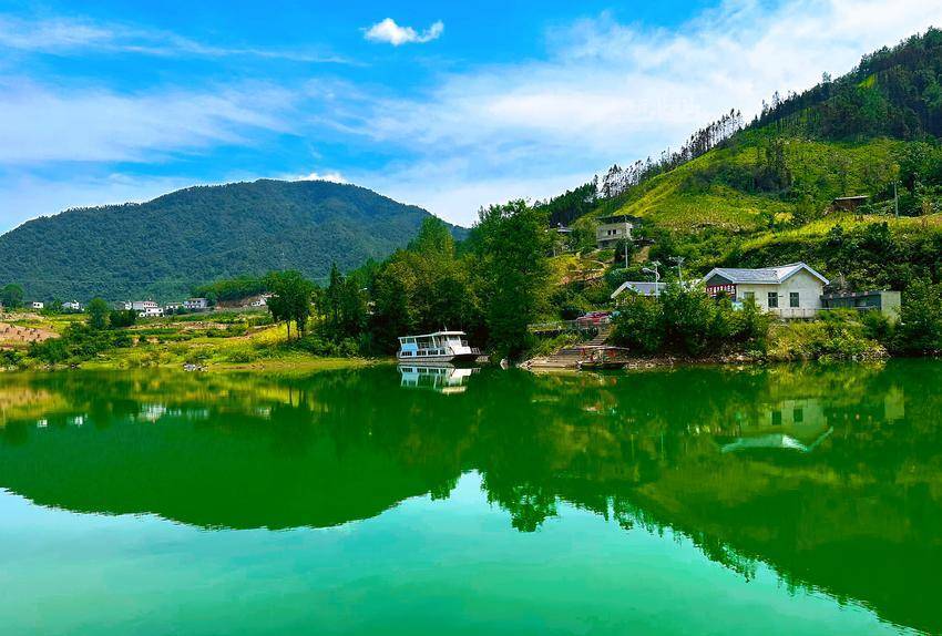 保康青山绿水原生态美丽乡村如画来