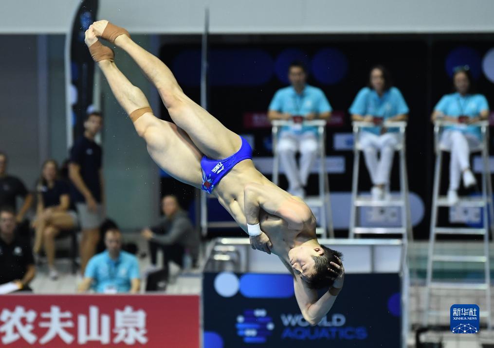 跳水世界杯总决赛:王宗源晋级男子3米板决赛
