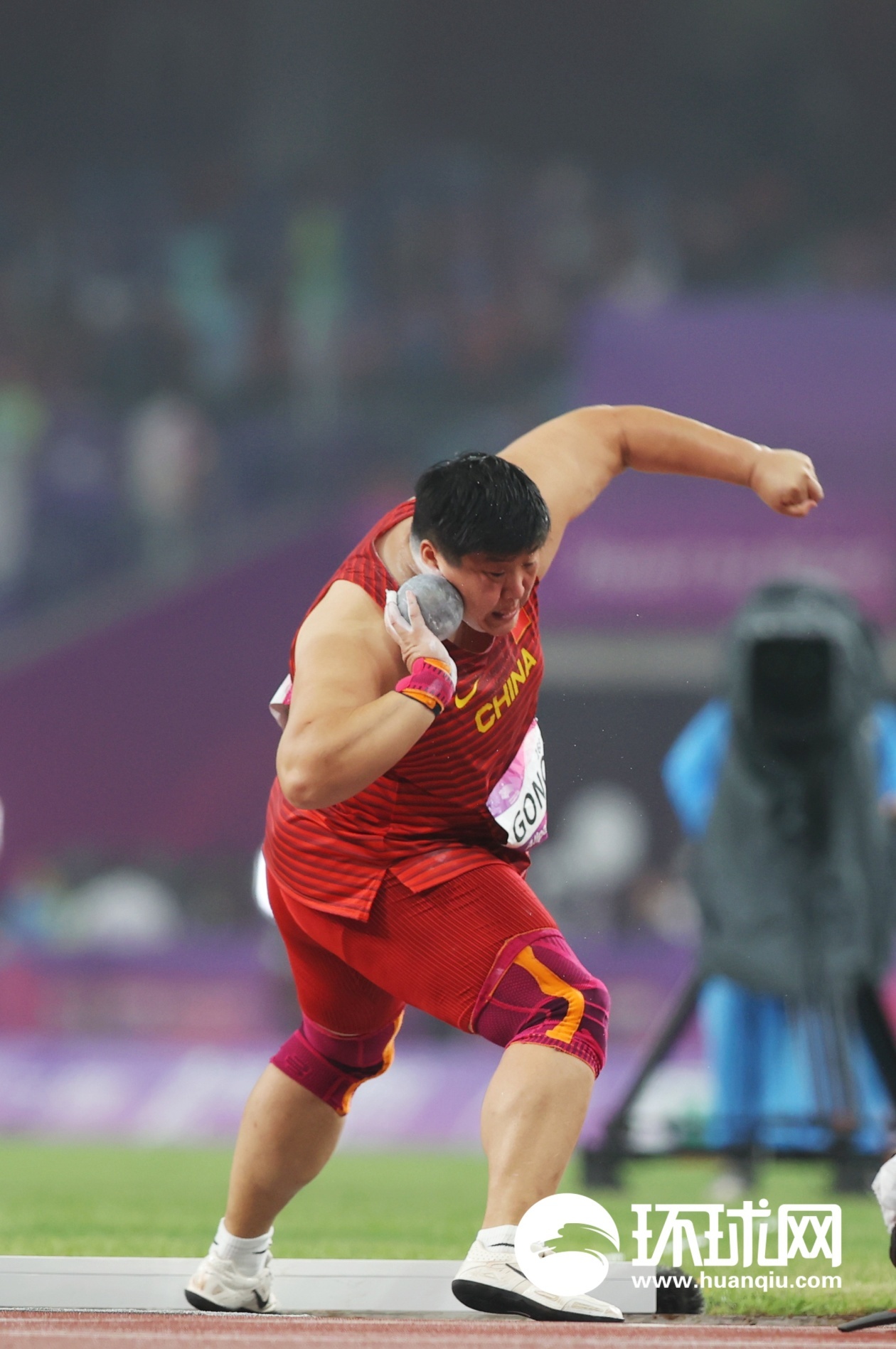图集巩立姣夺得杭州亚运会女子铅球金牌实现亚运会三连冠