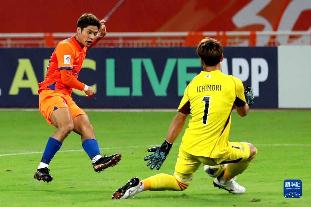 亚冠小组赛山东泰山不敌横滨水手