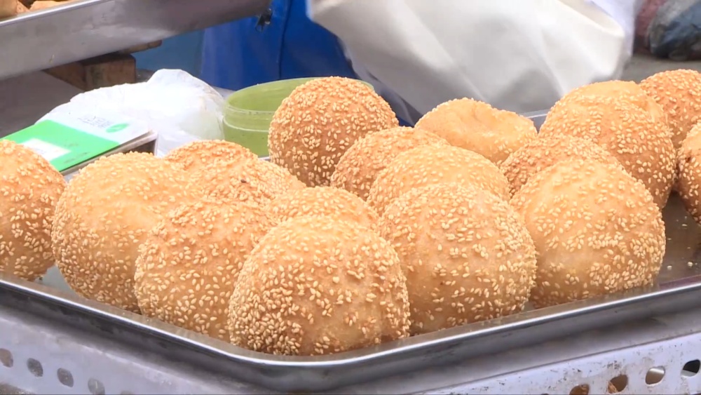 互免签激发出境游边境早市频现洋面孔