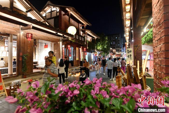 遇见福建夜色下的兴化府历史文化街区